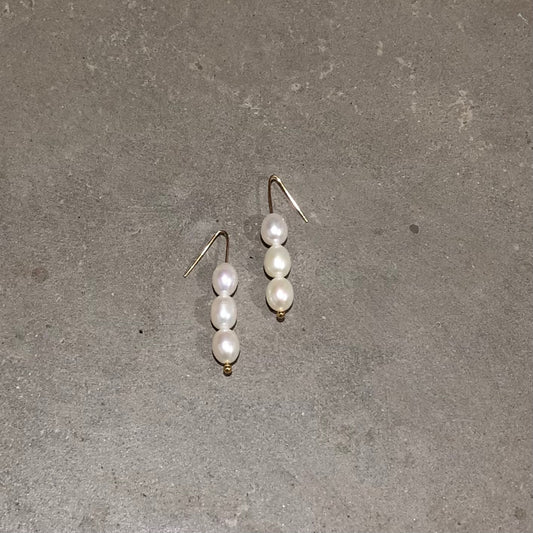 Drop Dead Gorgeous Pearl  Earrings - White